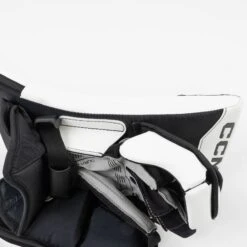 CCM Axis 2.9 Senior Goalie Blocker -Ccm ccm blockers ccm axis 2 9 senior goalie blocker 29103584575554