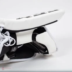 CCM Extreme Flex E4.5 Senior Goalie Blocker - Source Exclusive -Ccm ccm blockers ccm extreme flex e4 5 senior goalie blocker source exclusive 5311046713410
