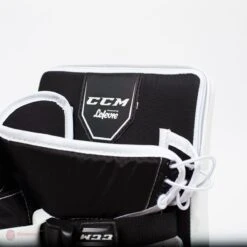 CCM Extreme Flex E4.9 Senior Goalie Blocker - Source Exclusive -Ccm ccm blockers ccm extreme flex e4 9 senior goalie blocker source exclusive 5311115690050