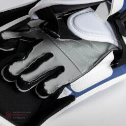 CCM Extreme Flex E5.5 Junior Goalie Blocker -Ccm ccm blockers ccm extreme flex e5 5 junior goalie blocker 27988469121090