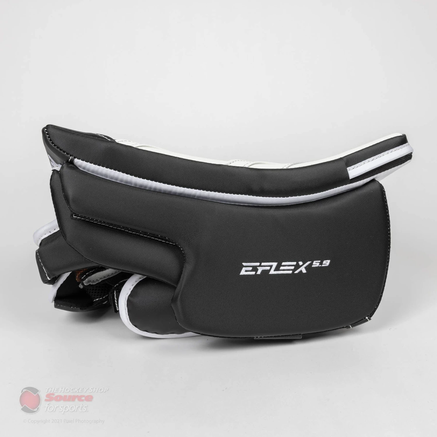 CCM Extreme Flex E5.9 Intermediate Goalie Blocker - Source Exclusive 4 CCM Extreme Flex E5.9 Intermediate Goalie Blocker - Source Exclusive - Image 2