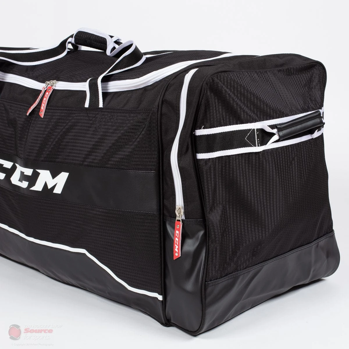 CCM 350 Deluxe Junior Carry Hockey Bag 8 CCM 350 Deluxe Junior Carry Hockey Bag - Image 6