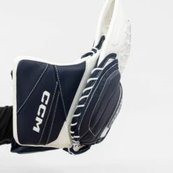 CCM Axis 2.9 Intermediate Goalie Catcher 24 CCM Axis 2.9 Intermediate Goalie Catcher -Ccm ccm catchers ccm axis 2 9 intermediate goalie catcher 29106115149890