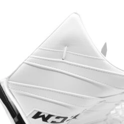 CCM Extreme Flex 5 Senior Goalie Catcher - 580 Break Angle -Ccm ccm catchers ccm extreme flex 5 senior goalie catcher 580 break angle 28808201994306