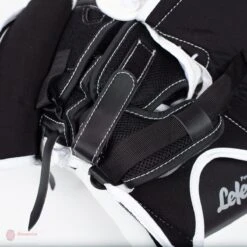 CCM Extreme Flex E4.5 Senior Goalie Catcher - Source Exclusive -Ccm ccm catchers ccm extreme flex e4 5 senior goalie catcher source exclusive 5323889344578