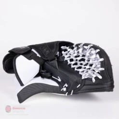 CCM Extreme Flex E5.5 Senior Goalie Catcher - Source Exclusive 19 CCM Extreme Flex E5.5 Senior Goalie Catcher - Source Exclusive -Ccm ccm catchers ccm extreme flex e5 5 senior goalie catcher source exclusive 28235123490882