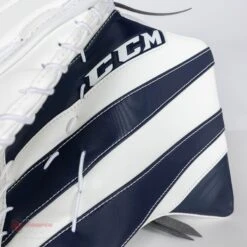 CCM Extreme Flex E5.9 Intermediate Goalie Catcher -Ccm ccm catchers ccm extreme flex e5 9 intermediate goalie catcher 27988516634690