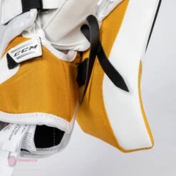 CCM Extreme Flex E5.9 Senior Goalie Catcher -Ccm ccm catchers ccm extreme flex e5 9 senior goalie catcher 27988525449282