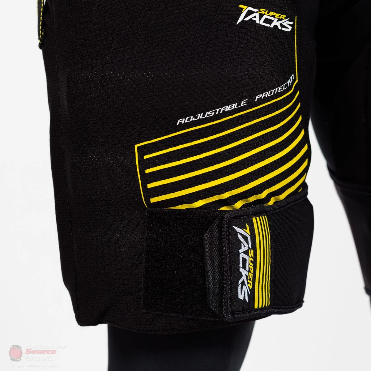 CCM Super Tacks Senior Hockey Girdle W/ Shell 5 CCM Super Tacks Senior Hockey Girdle W/ Shell - Image 3