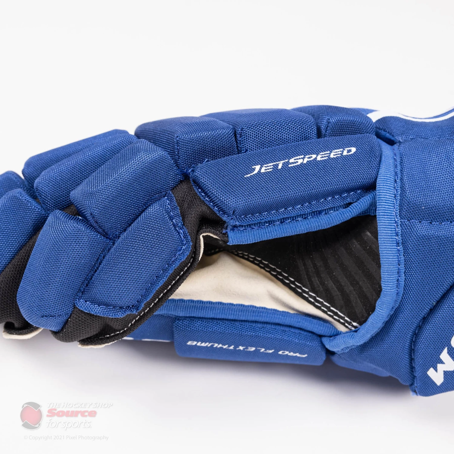CCM Jetspeed FT485 Senior Hockey Gloves 6 CCM Jetspeed FT485 Senior Hockey Gloves - Image 4
