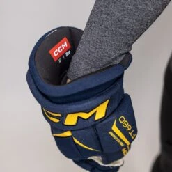 CCM Jetspeed FT680 Senior Hockey Gloves -Ccm ccm gloves ccm jetspeed ft680 senior hockey gloves 30397995155522