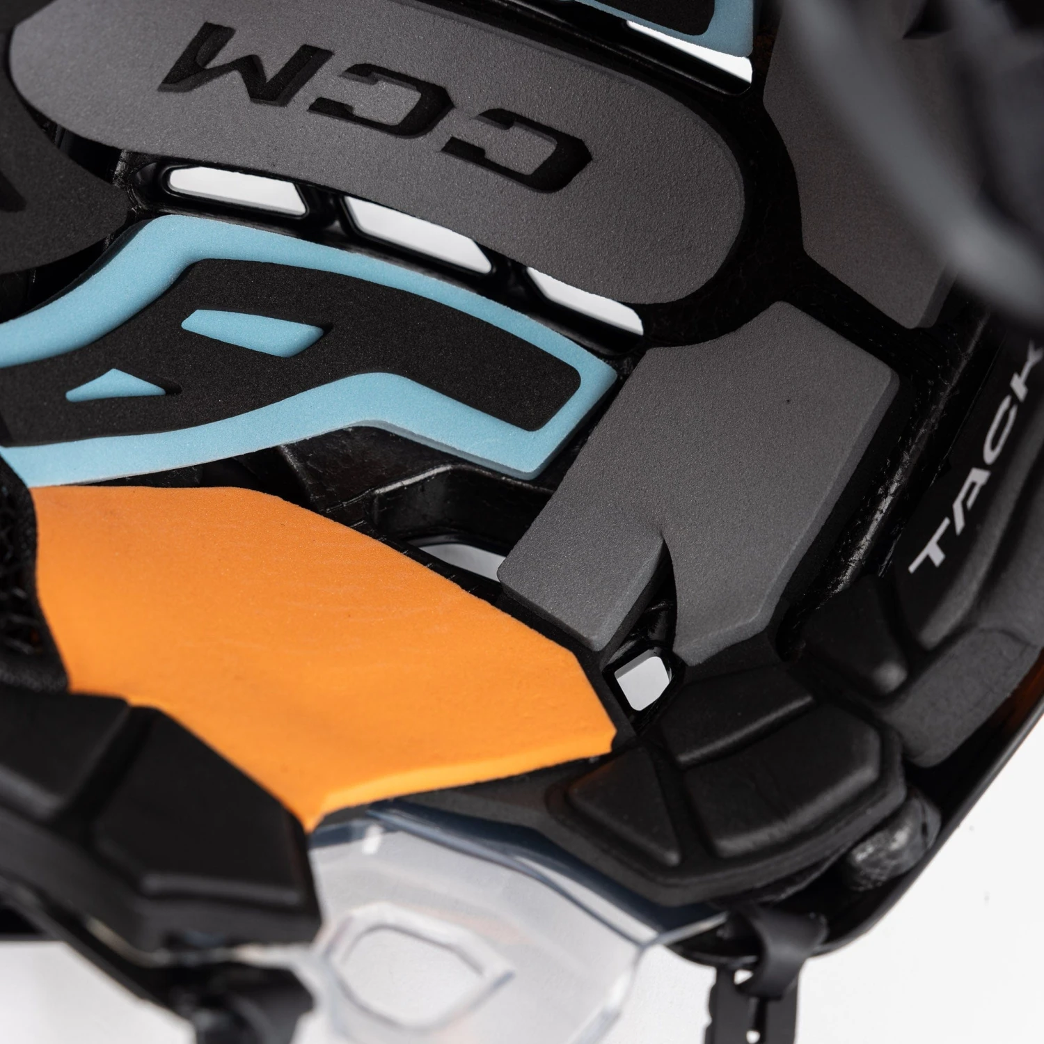 CCM Tacks 720 Hockey Helmet / Cage Combo 13 CCM Tacks 720 Hockey Helmet / Cage Combo - Image 11