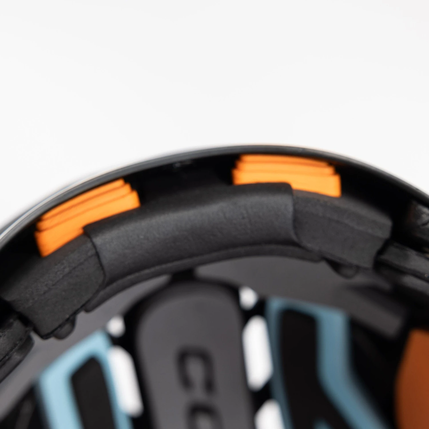 CCM Tacks 720 Hockey Helmet / Cage Combo 11 CCM Tacks 720 Hockey Helmet / Cage Combo - Image 9