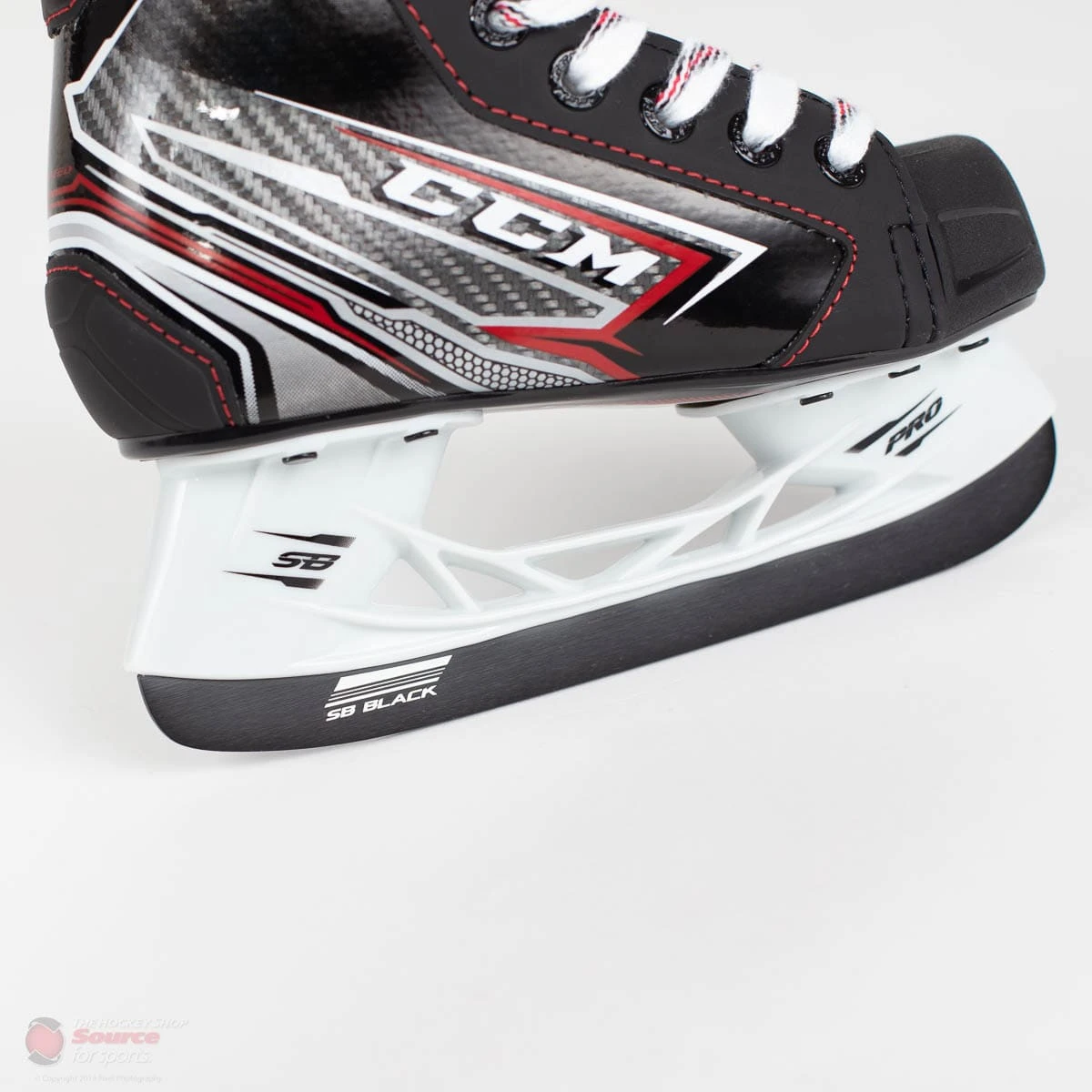 CCM Jetspeed FT2 Youth Hockey Skates 4 CCM Jetspeed FT2 Youth Hockey Skates - Image 2