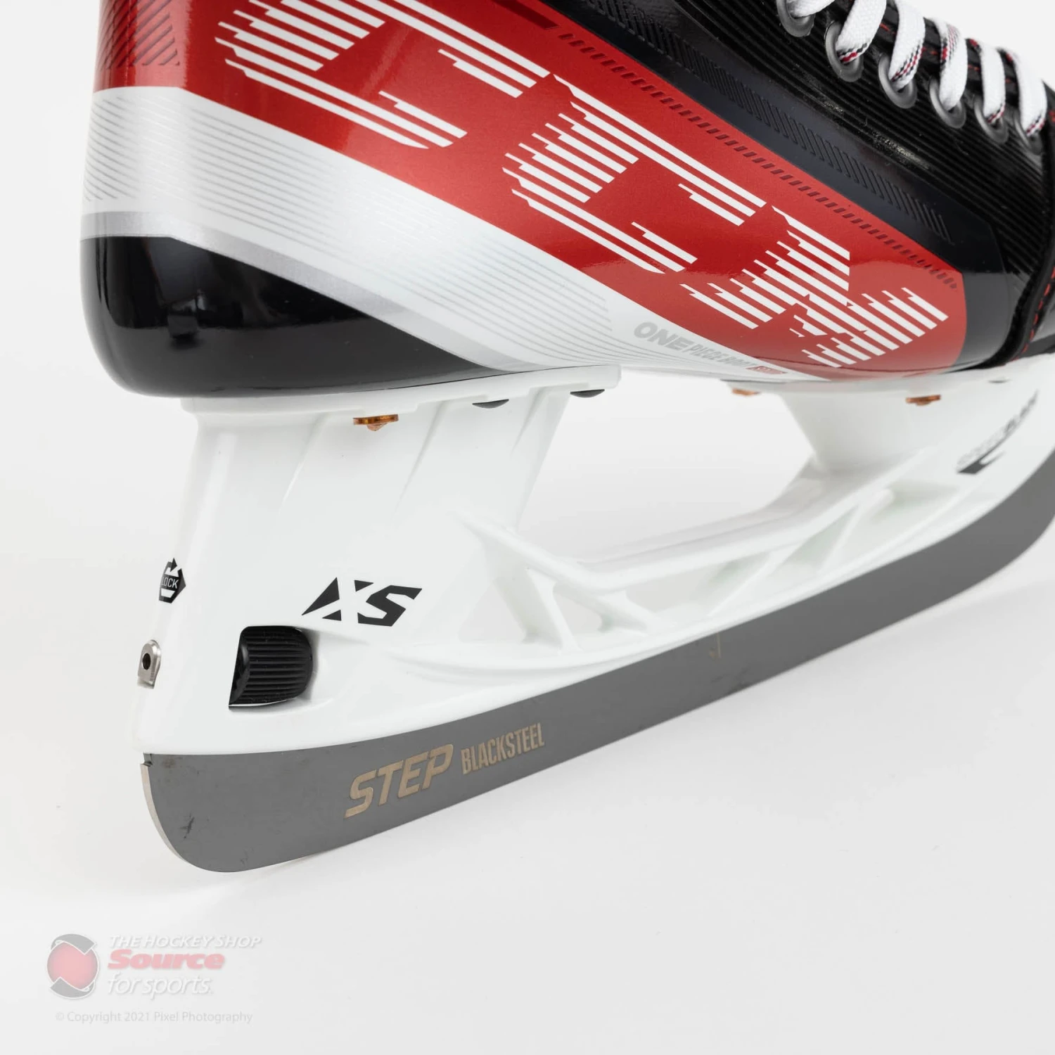 CCM Jetspeed FT4 Pro Senior Hockey Skates 5 CCM Jetspeed FT4 Pro Senior Hockey Skates - Image 3
