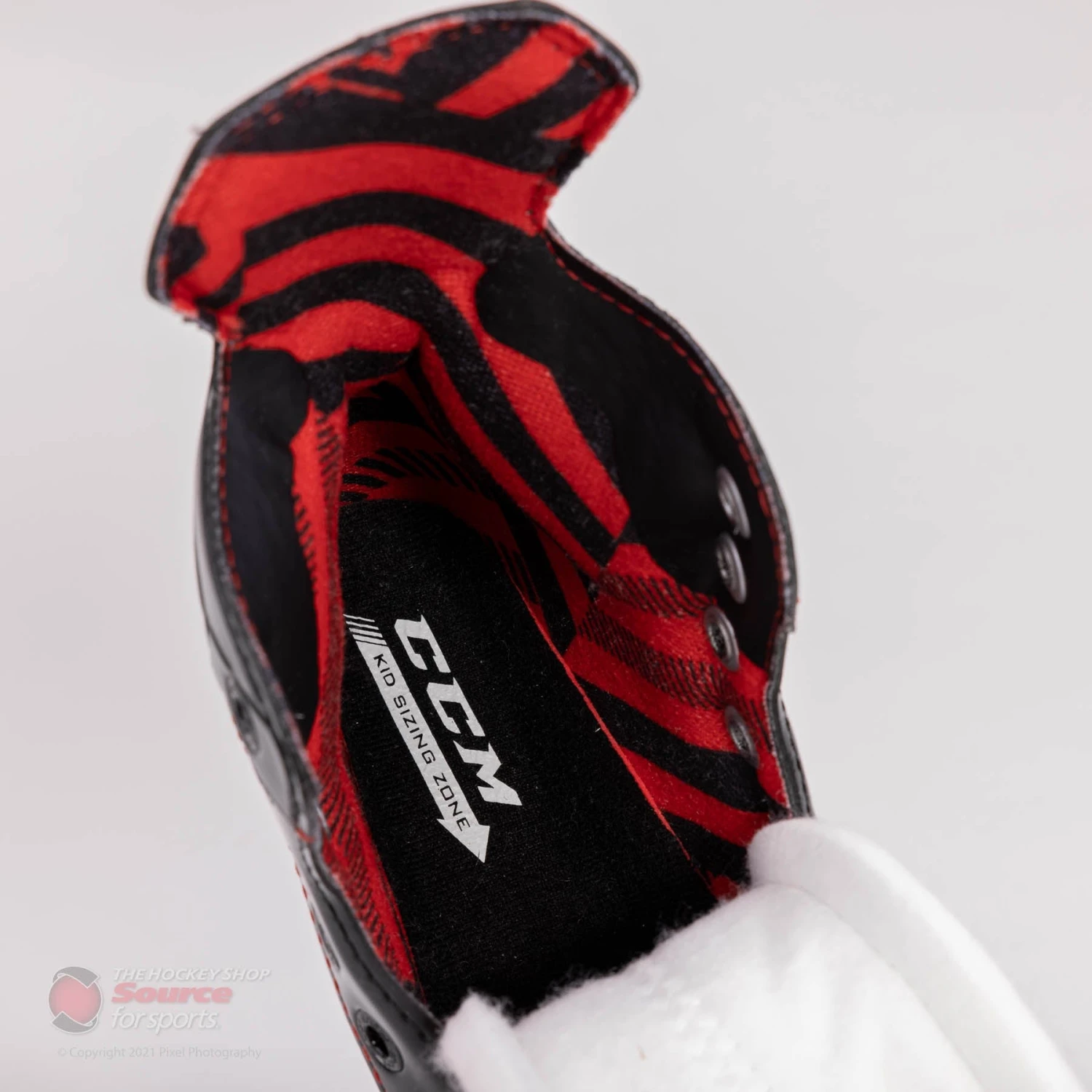 CCM Jetspeed FT4 Youth Hockey Skates 12 CCM Jetspeed FT4 Youth Hockey Skates - Image 10