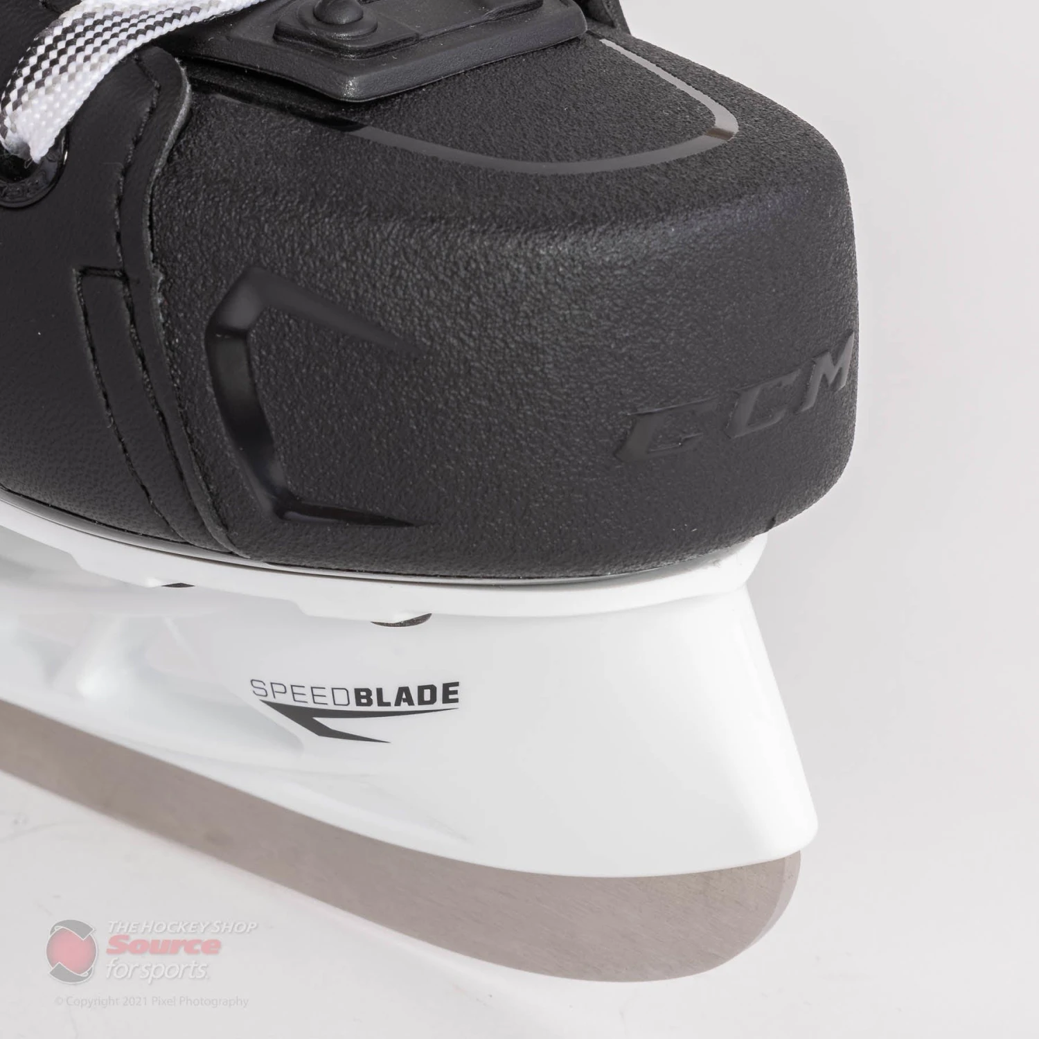 CCM RIBCOR 86K Intermediate Hockey Skates 10 CCM RIBCOR 86K Intermediate Hockey Skates - Image 8