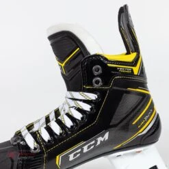 CCM Super Tacks Vector Premier Junior Hockey Skates (2020) -Ccm ccm hockey skates ccm super tacks vector premier junior hockey skates 2020 14781864542274