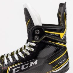 CCM Super Tacks Vector Senior Hockey Skates (2020) -Ccm ccm hockey skates ccm super tacks vector senior hockey skates 2020 14186537975874