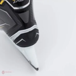 CCM Tacks 9090 Junior Hockey Skates -Ccm ccm hockey skates ccm tacks 9090 junior hockey skates 4566115778626