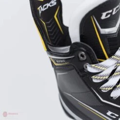 CCM Tacks 9090 Junior Hockey Skates -Ccm ccm hockey skates ccm tacks 9090 junior hockey skates 4566115844162