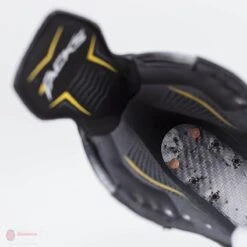 CCM Tacks 9090 Senior Hockey Skates -Ccm ccm hockey skates ccm tacks 9090 senior hockey skates 4566115123266