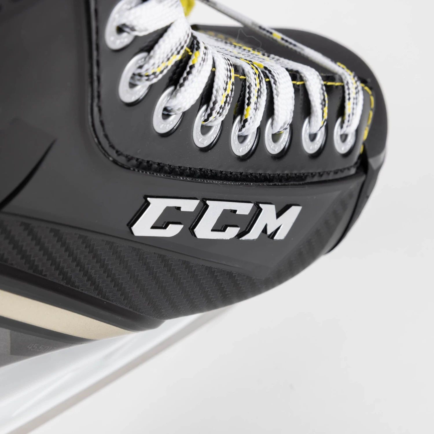 CCM Tacks AS560 Intermediate Hockey Skates 11 CCM Tacks AS560 Intermediate Hockey Skates - Image 9