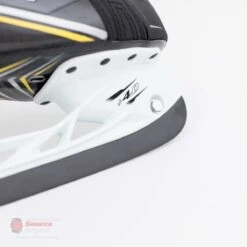 CCM Tacks Vector Pro Junior Skates (2018) -Ccm ccm hockey skates ccm tacks vector pro junior skates 2018 4566183247938