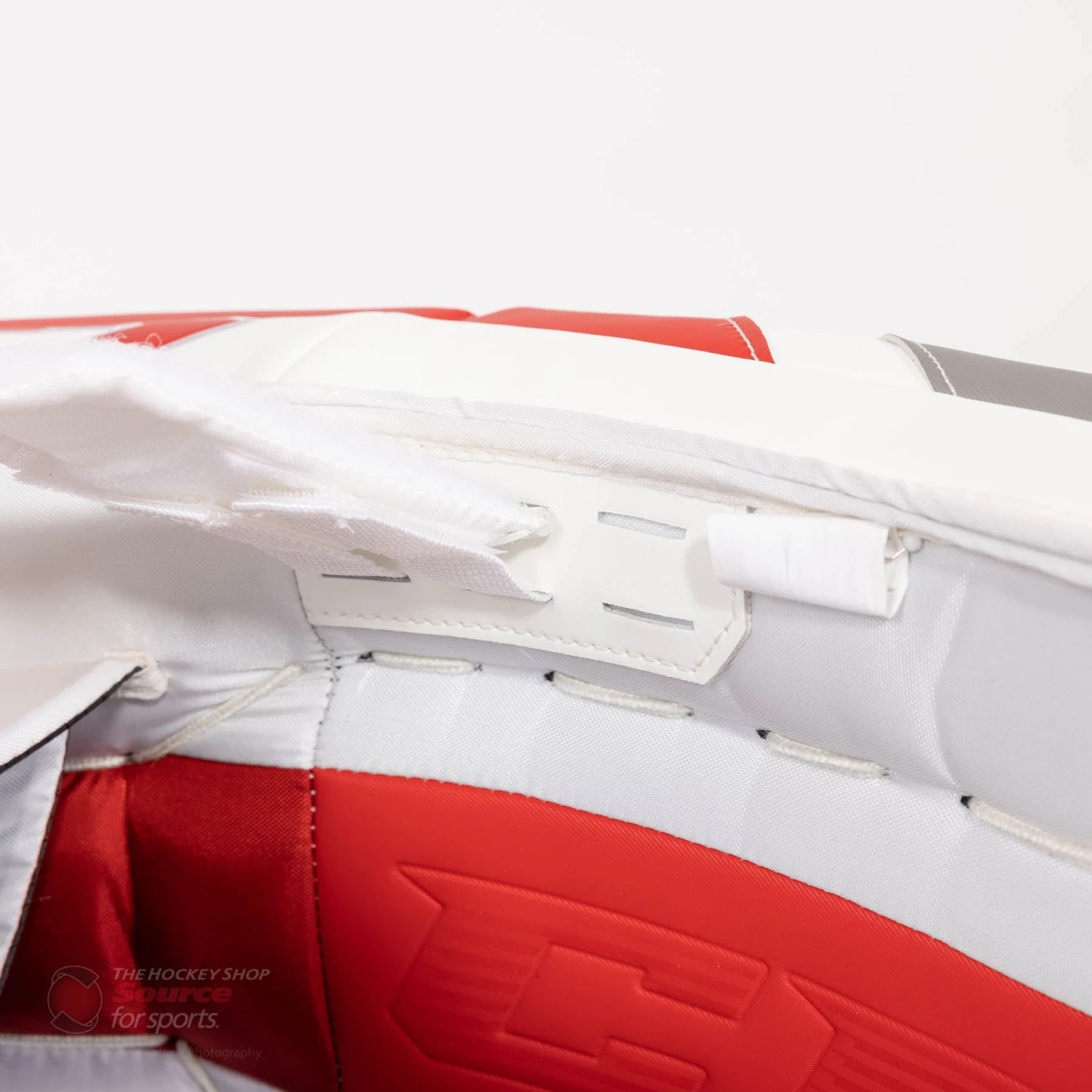 CCM Extreme Flex 5 Senior Goalie Leg Pads 15 CCM Extreme Flex 5 Senior Goalie Leg Pads - Image 13