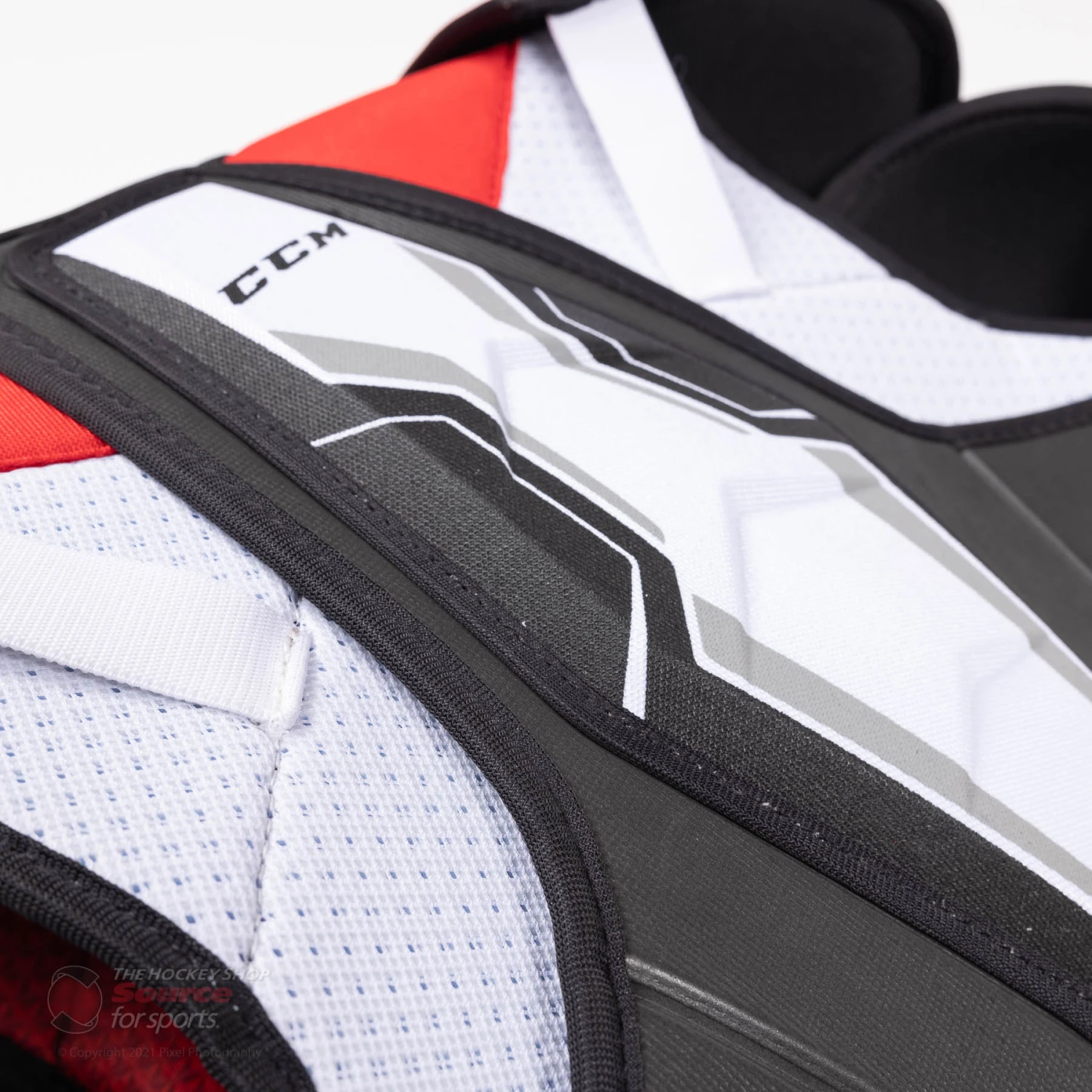 CCM Jetspeed FT4 Senior Hockey Shoulder Pads 6 CCM Jetspeed FT4 Senior Hockey Shoulder Pads - Image 4