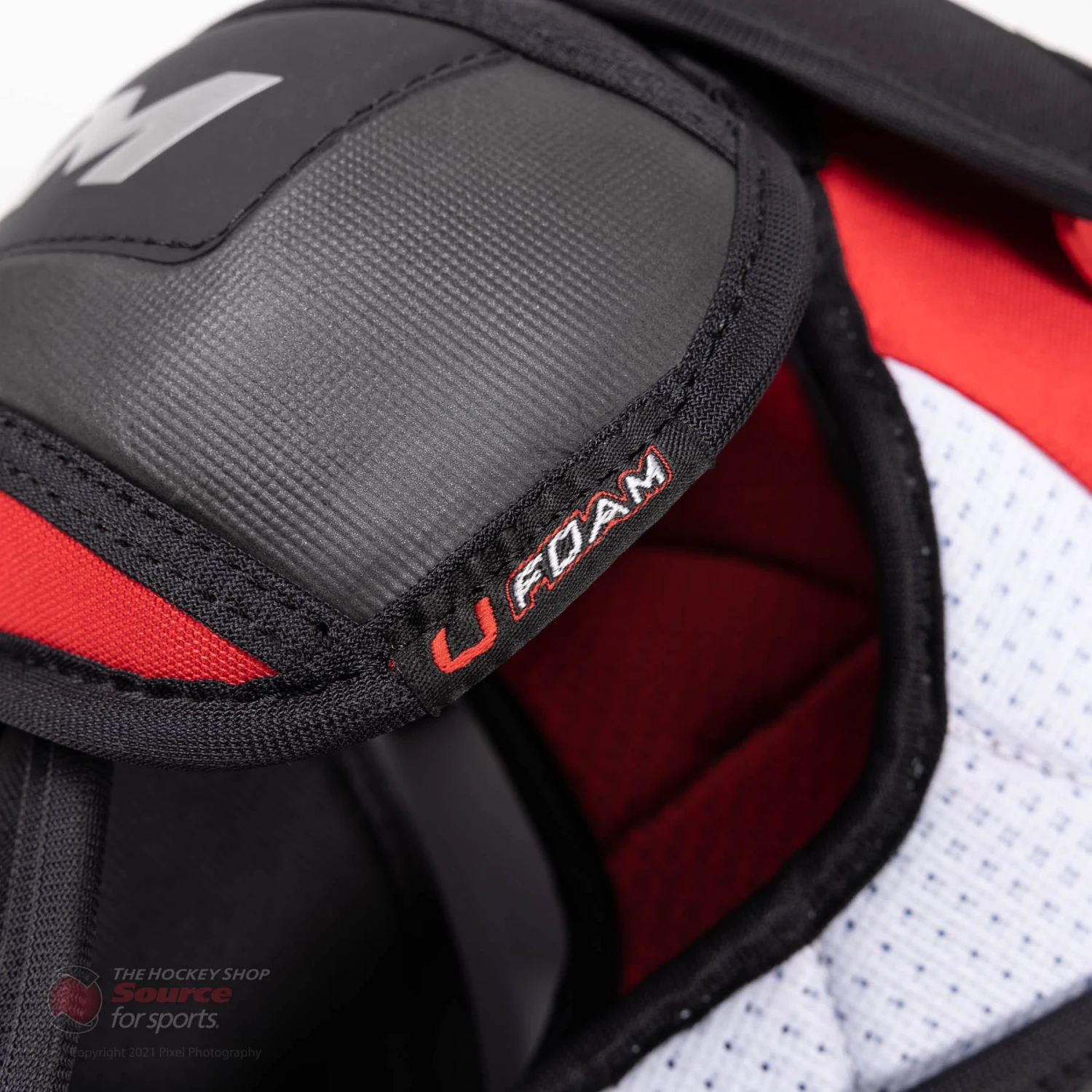 CCM Jetspeed FT4 Senior Hockey Shoulder Pads 10 CCM Jetspeed FT4 Senior Hockey Shoulder Pads - Image 8