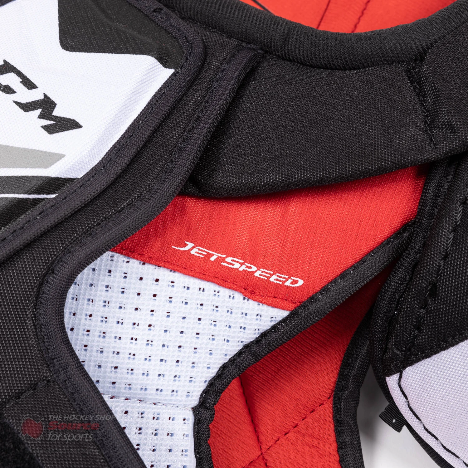 CCM Jetspeed FT485 Senior Hockey Shoulder Pads 5 CCM Jetspeed FT485 Senior Hockey Shoulder Pads - Image 3