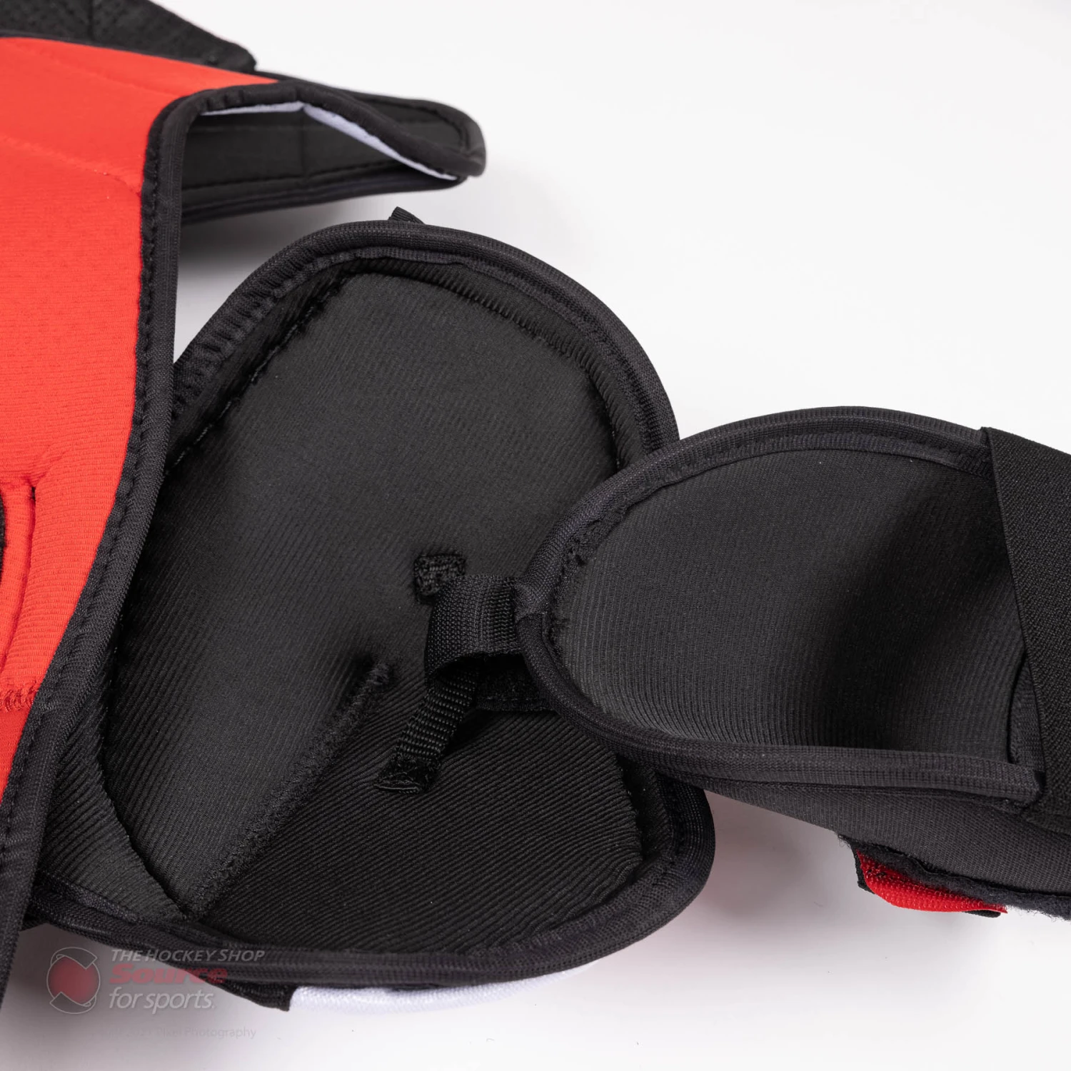 CCM Jetspeed FT485 Senior Hockey Shoulder Pads 13 CCM Jetspeed FT485 Senior Hockey Shoulder Pads - Image 11