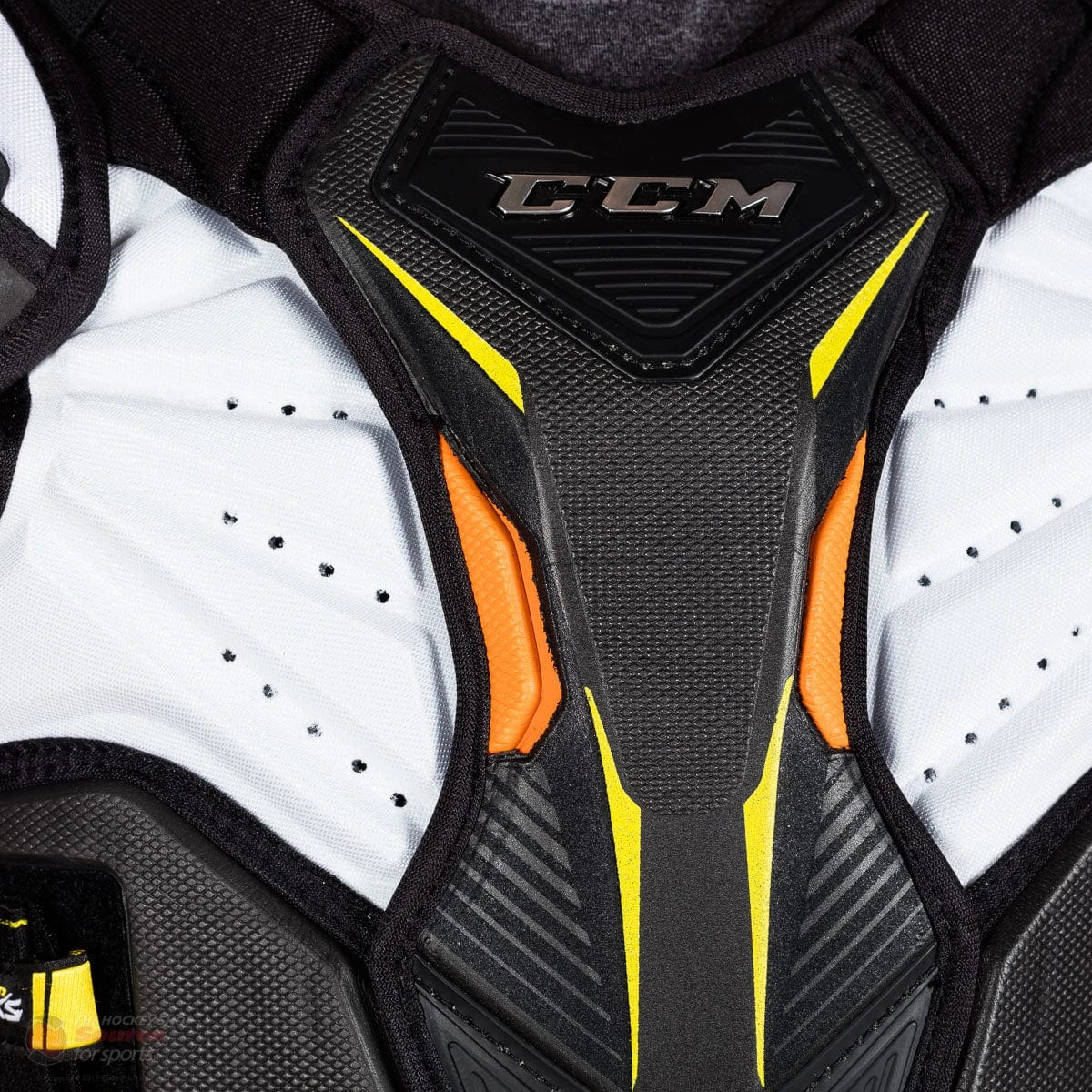 CCM Super Tacks AS1 Senior Hockey Shoulder Pads 7 CCM Super Tacks AS1 Senior Hockey Shoulder Pads - Image 5