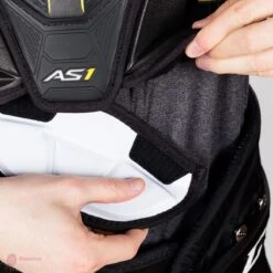 CCM Super Tacks AS1 Senior Hockey Shoulder Pads 35 CCM Super Tacks AS1 Senior Hockey Shoulder Pads -Ccm ccm shoulder pads ccm super tacks as1 senior hockey shoulder pads 5201541398594